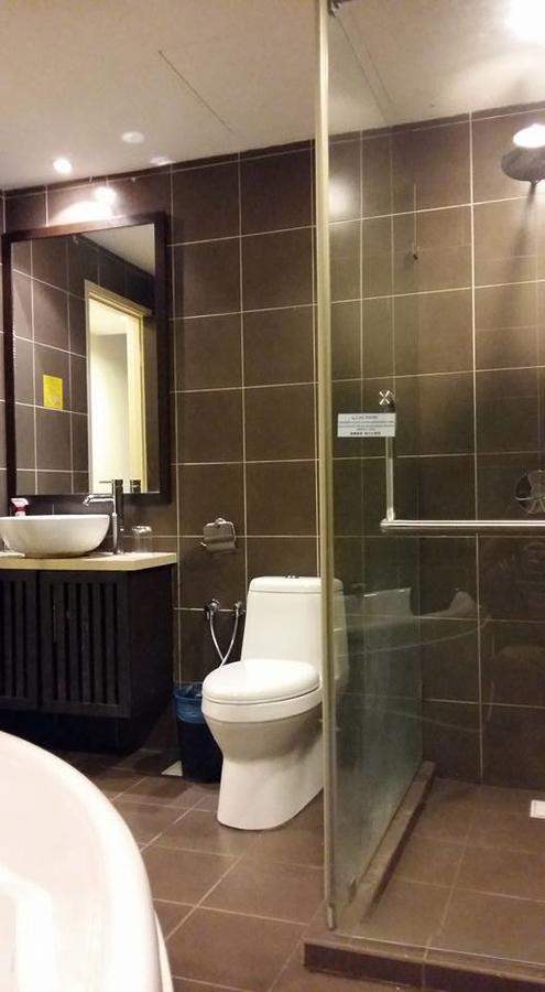 Qastury Gold Coast Morib Resort エクステリア 写真
