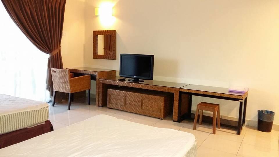 Qastury Gold Coast Morib Resort エクステリア 写真